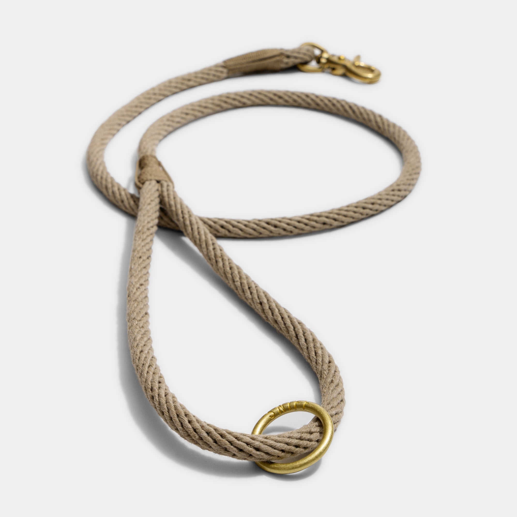 Engagement Leash Sand