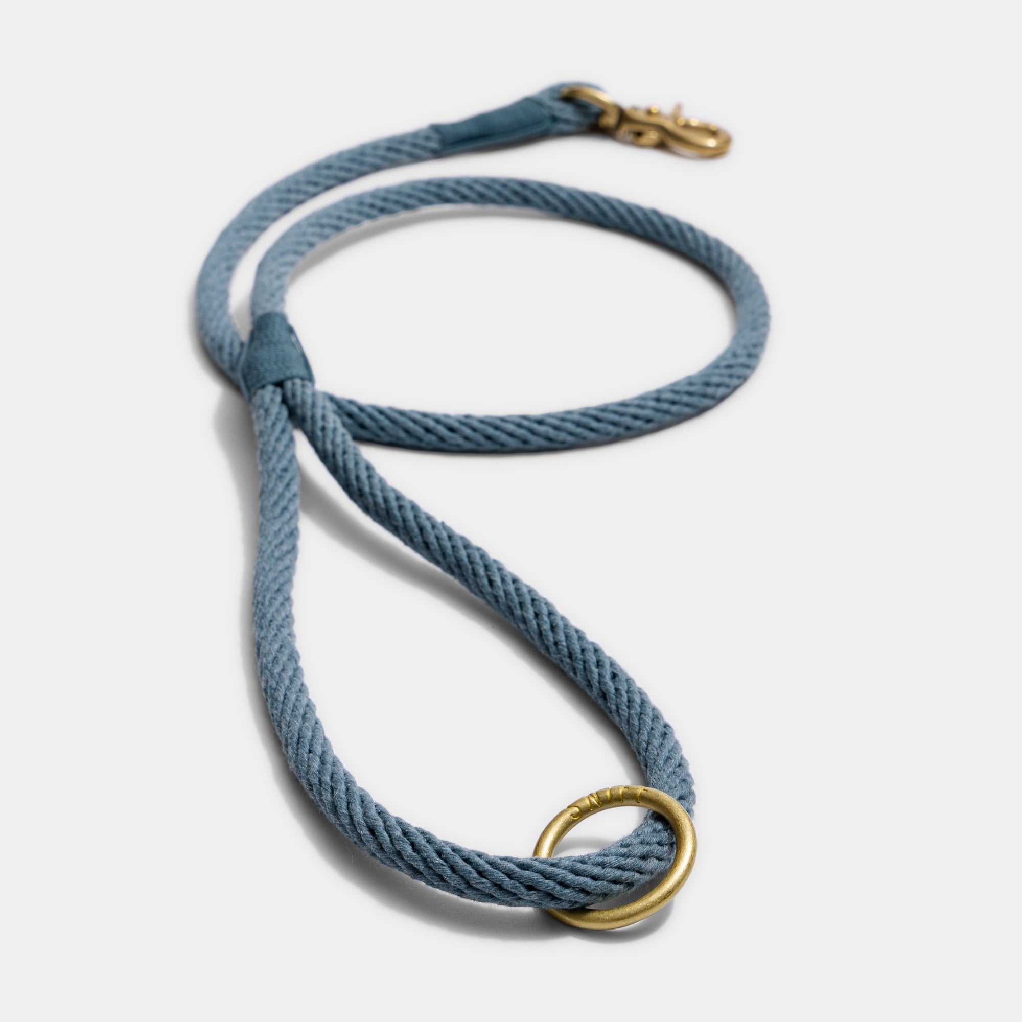 Engagement Leash Calm Sea